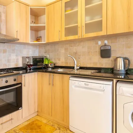 Elvina Sabina Apartment *